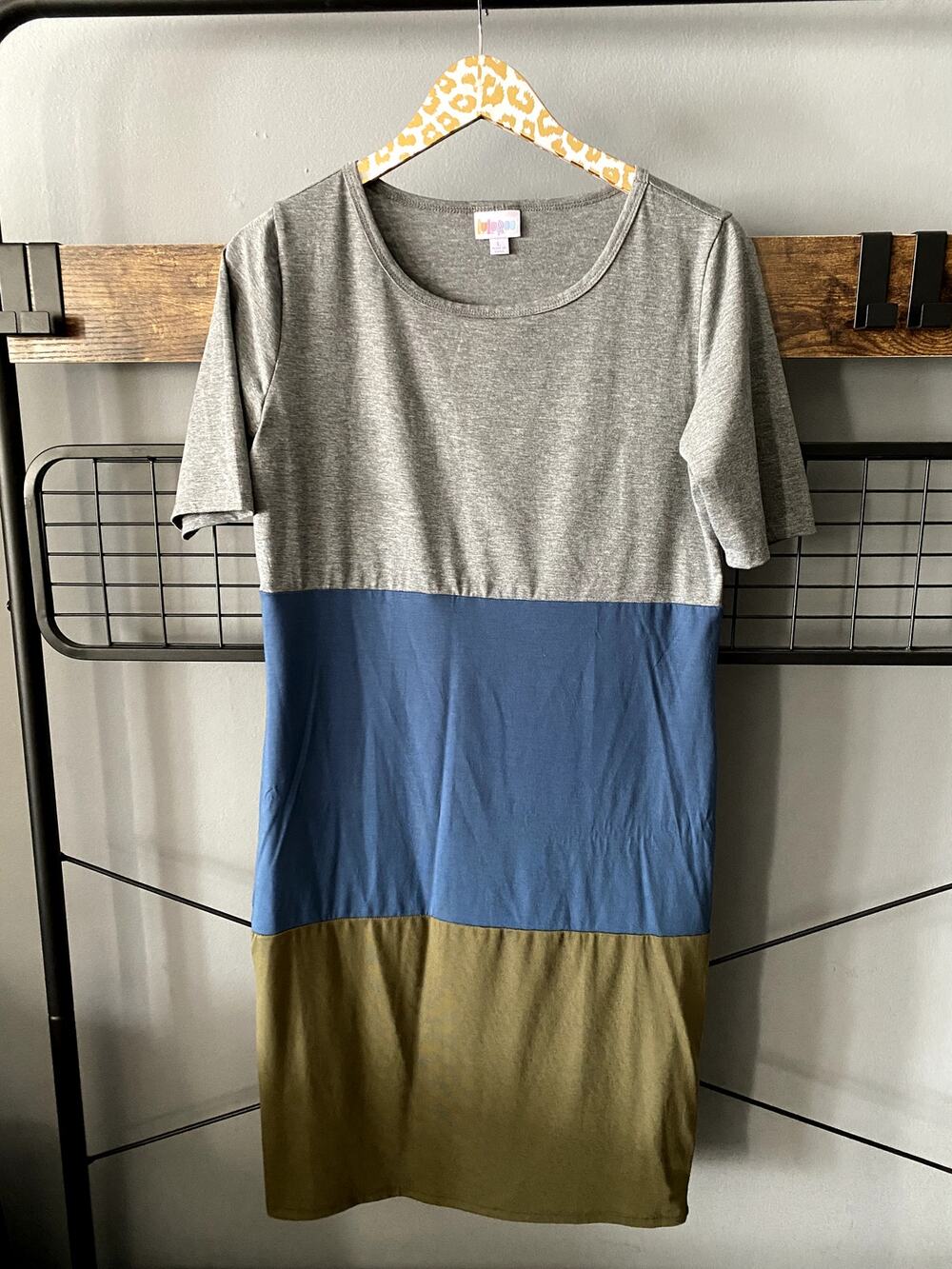 Lularoe Color Block Julia | Size Large